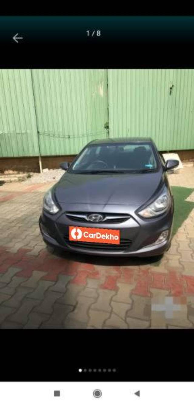 https://images10.gaadi.com/usedcar_image/3618170/original/processed_42370609-8f61-48f4-a904-66fe60d28023.jpg?imwidth=6400
