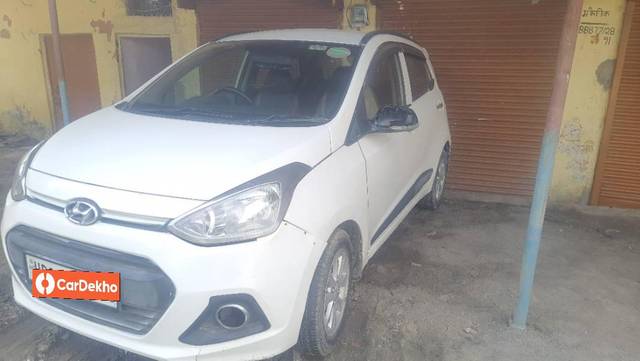 https://images10.gaadi.com/usedcar_image/3618379/original/processed_c58d5c9a-7eae-4a8f-b617-3fca427bd63b.jpg?imwidth=6400