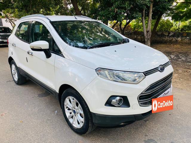https://images10.gaadi.com/usedcar_image/3618443/original/processed_img2889981__usedcar_whatsappimage2023_09_26at52729pm_9301697174543_1697174582.jpeg?imwidth=6400