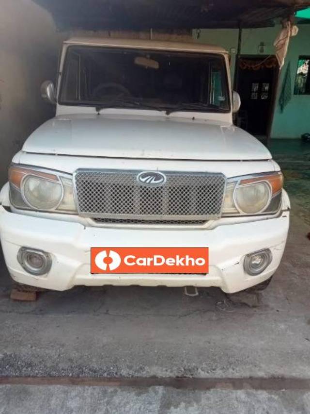 https://images10.gaadi.com/usedcar_image/3618625/original/processed_66d99f37-de47-4a01-b6e0-f96b6305cf54.jpg?imwidth=6400