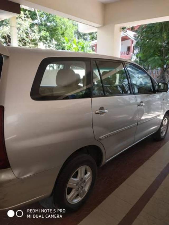https://images10.gaadi.com/usedcar_image/3618861/original/processed_fdc87129-e83d-4b0a-8da8-60fff4a91bbb.jpg?imwidth=6401