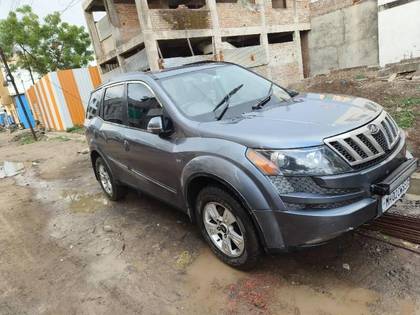 Mahindra XUV500 W8 AWD Mahindra XUV500 W8 AWD