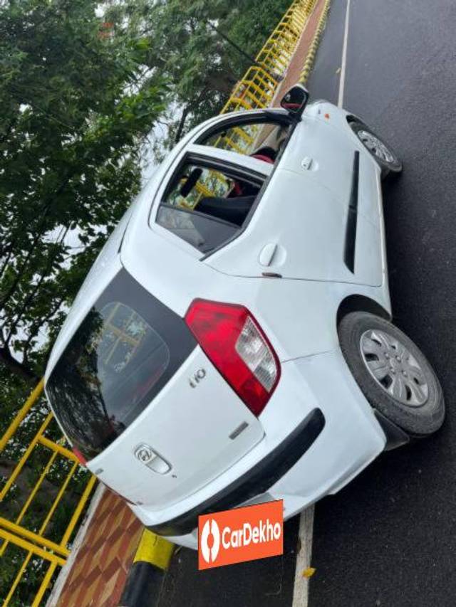 https://images10.gaadi.com/usedcar_image/3618926/original/processed_eb08c583-f3aa-4719-8be1-22630e69d1ca.jpg?imwidth=6401