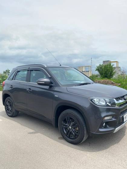 Maruti Vitara Brezza ZDi Plus Dual Tone Maruti Vitara Brezza ZDi Plus Dual Tone