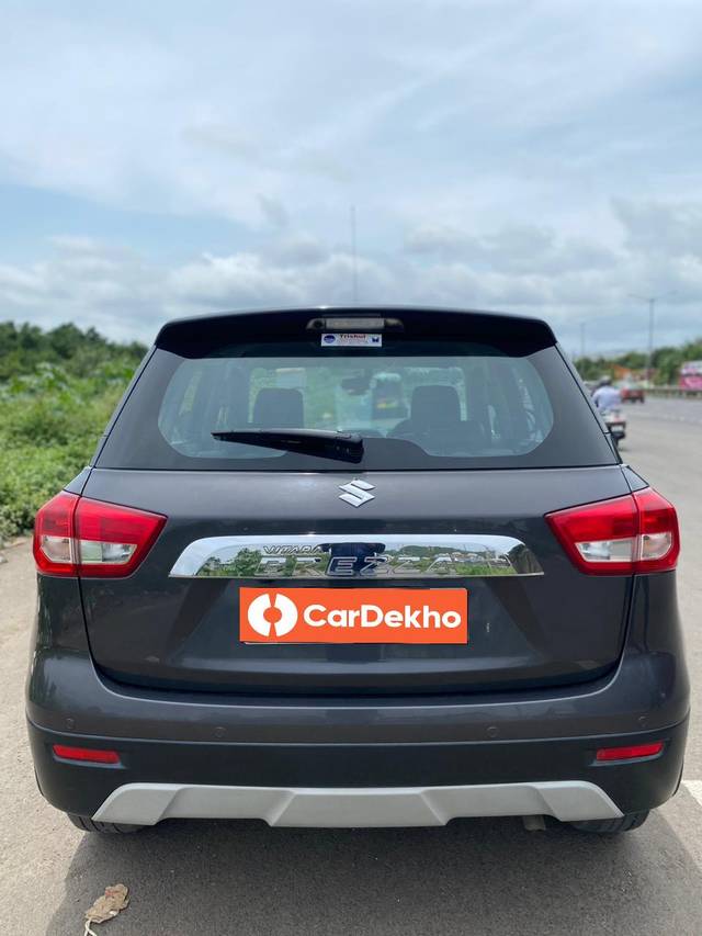 https://images10.gaadi.com/usedcar_image/3619001/original/processed_img2890296__used_car_2890296_1697192084.jpg?imwidth=6402