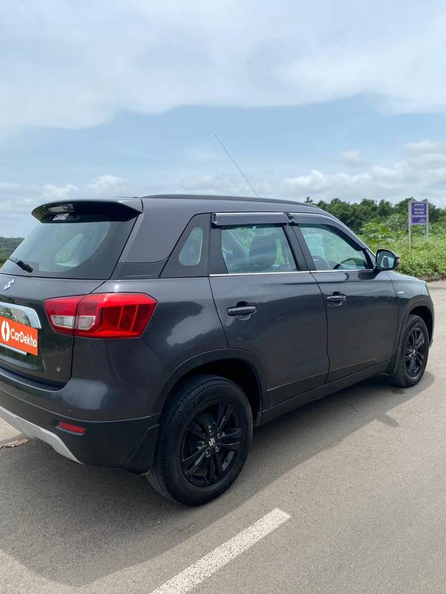 https://images10.gaadi.com/usedcar_image/3619001/original/processed_img2890296__used_car_2890296_1697192086.jpg?imwidth=6401