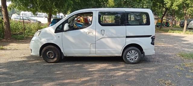 https://images10.gaadi.com/usedcar_image/3619288/original/06__VCC_IMG_1696588025693_1799925_95_1696588330.jpg?imwidth=6401