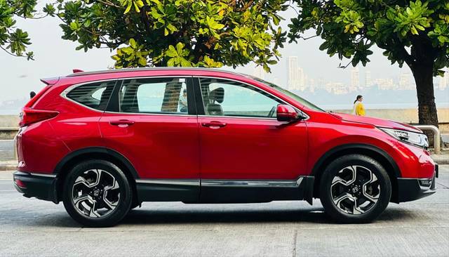 https://images10.gaadi.com/usedcar_image/3619351/original/img2890510__used_car_2890510_1697203286.jpg?imwidth=6401