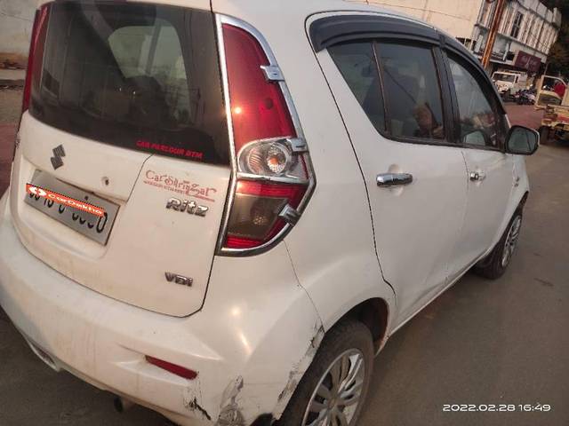 https://images10.gaadi.com/usedcar_image/3619540/original/processed_3c4f7db9-61a2-4e3c-a4fe-5938c83d58cd.jpg?imwidth=6401