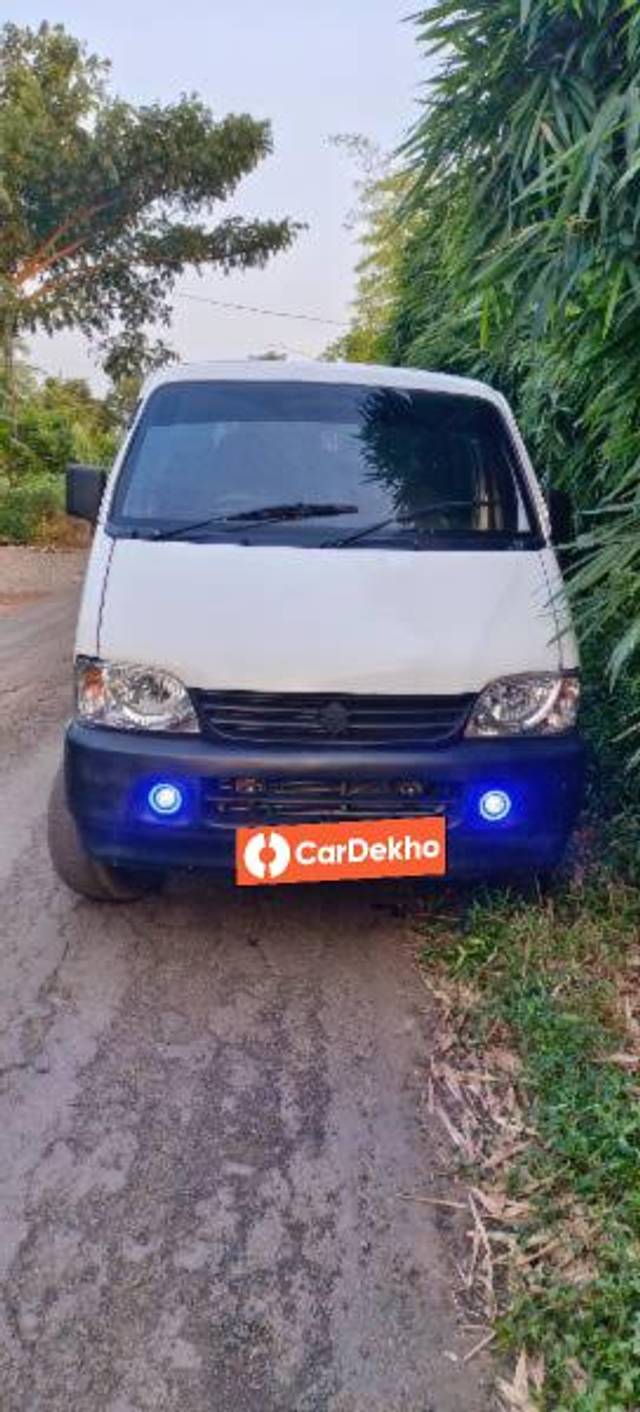 https://images10.gaadi.com/usedcar_image/3619664/original/processed_cd5b81b4-c50e-47ab-9bee-8662b8743814.jpg?imwidth=6402