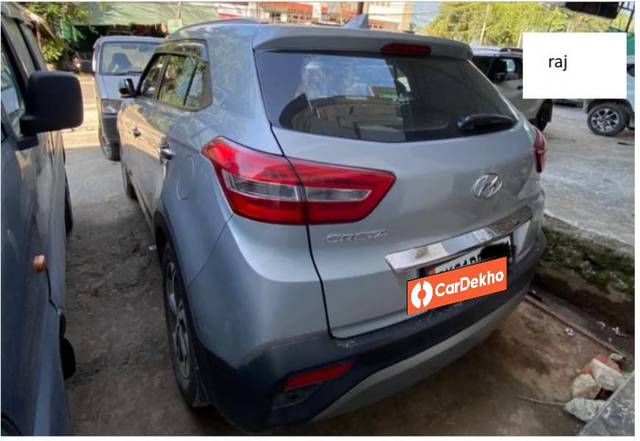https://images10.gaadi.com/usedcar_image/3619736/original/processed_39e4f372-f670-4fae-94dd-6467db29a1b3.jpg?imwidth=6402