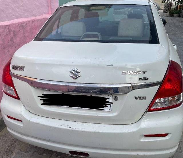 https://images10.gaadi.com/usedcar_image/3619766/original/processed_ed3f5ac4-ef27-475e-b061-ff44adbfbb2e.jpeg?imwidth=6402