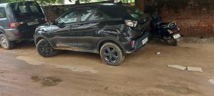 Tata Nexon XZ Plus Dark Edition Diesel BSVI Tata Nexon XZ Plus Dark Edition Diesel BSVI