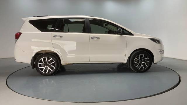https://images10.gaadi.com/usedcar_image/3620060/original/processed_img2890700__usedcar_in3_276591697264486_1697264494.jpg?imwidth=6401