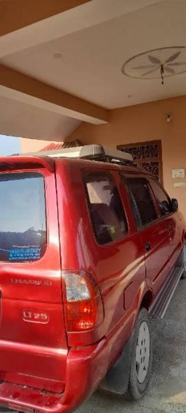https://images10.gaadi.com/usedcar_image/3620063/original/processed_90fd39fa-91a0-4cc2-90f6-5b066bd67cb0.jpg?imwidth=6401