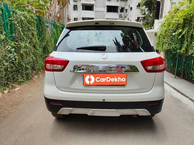 https://images10.gaadi.com/usedcar_image/3620070/original/processed_img2890705__usedcar_2464101_13836_1657106220026_2890705_1697454204.jpg?imwidth=6402