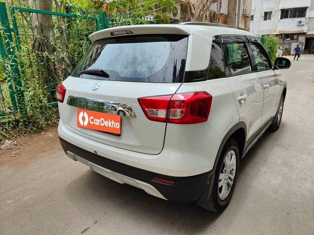 https://images10.gaadi.com/usedcar_image/3620070/original/processed_img2890705__usedcar_2464101_13836_1657106220310_2890705_1697454204.jpg?imwidth=6401