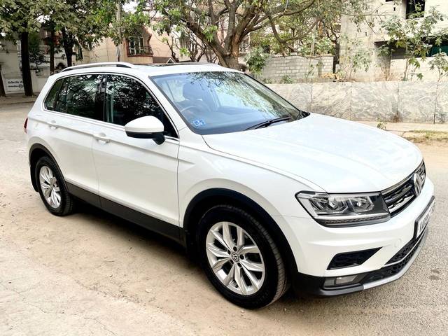 https://images10.gaadi.com/usedcar_image/3620154/original/processed_e9517c7758cb210a1c595d4d0ea4592d.jpg?imwidth=6401