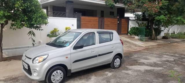 https://images10.gaadi.com/usedcar_image/3620193/original/processed_63dd61e4-3514-453b-b071-34cf2db81f36.jpg?imwidth=6400