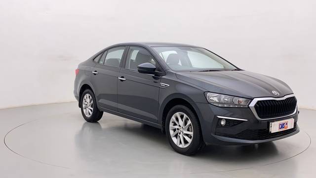 https://images10.gaadi.com/usedcar_image/3620385/original/11af3f74a0d274dfb65105577a90ecfc.jpg?imwidth=6400