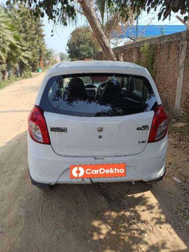 https://images10.gaadi.com/usedcar_image/3620468/original/processed_418eb0ca-466f-445b-8e02-a4e3280fe34d.jpg?imwidth=6401