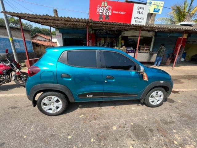 https://images10.gaadi.com/usedcar_image/3620750/original/processed_f5c19477-d223-4c21-bd29-e32f90a6e363.jpeg?imwidth=6401