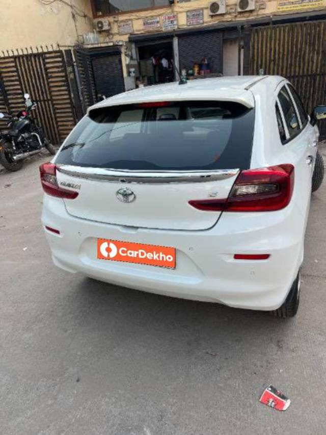 https://images10.gaadi.com/usedcar_image/3620779/original/processed_e838e422-d06b-4844-b788-84f3ae129f78.jpg?imwidth=6401