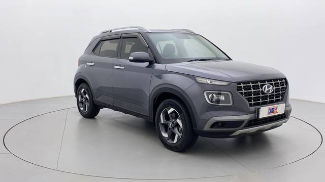 https://images10.gaadi.com/usedcar_image/3620919/original/d614bb72-f337-4f2d-a1f8-8b3611a6208a__43.jpg?imwidth=6400