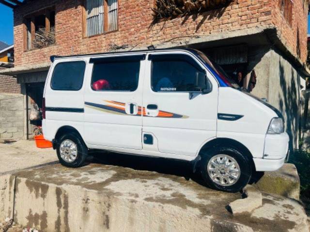 https://images10.gaadi.com/usedcar_image/3621037/original/processed_f6fff2c2-367c-485d-be60-4f748542106d.jpeg?imwidth=6400
