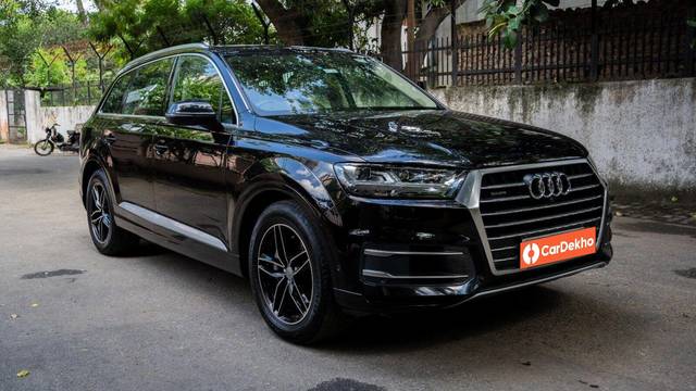 https://images10.gaadi.com/usedcar_image/3621120/original/processed_img2891243__used_car_2891243_1697302127.jpg?imwidth=6400