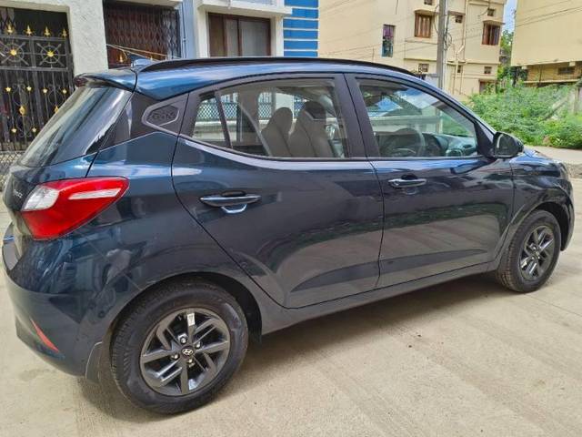https://images10.gaadi.com/usedcar_image/3621440/original/processed_a8bb1c3b-a78d-4905-9004-7c08ed10f5f2.jpg?imwidth=6400