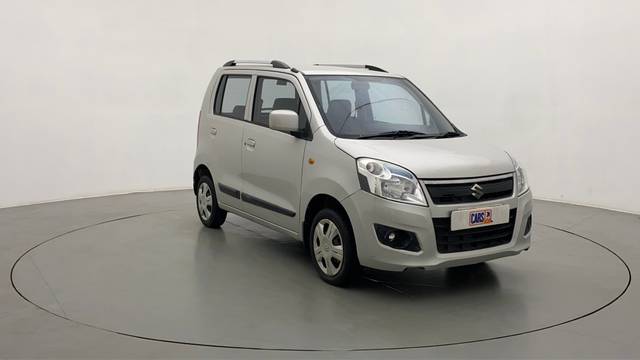 https://images10.gaadi.com/usedcar_image/3621535/original/f8897300-00ec-4959-9858-6aa7a32eec2b__44.jpg?imwidth=6400