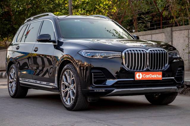 https://images10.gaadi.com/usedcar_image/3621652/original/processed_img2891406__used_car_2891406_1697351931.jpg?imwidth=6400