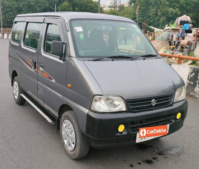 https://images10.gaadi.com/usedcar_image/3621686/original/processed_img2891427__used_car_2891427_1697352793.jpg?imwidth=6400
