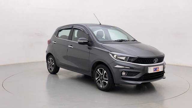 https://images10.gaadi.com/usedcar_image/3621748/original/51025abc-425e-493a-8ea5-11e6018e286e__44.jpg?imwidth=6400