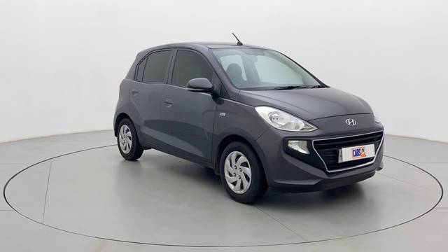 https://images10.gaadi.com/usedcar_image/3621973/original/3382ad5b-fbb8-47ae-b87d-ae84e3c5a9dd__43.jpg?imwidth=6400