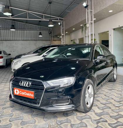 Audi A3 35 TDI Premium Plus Audi A3 35 TDI Premium Plus
