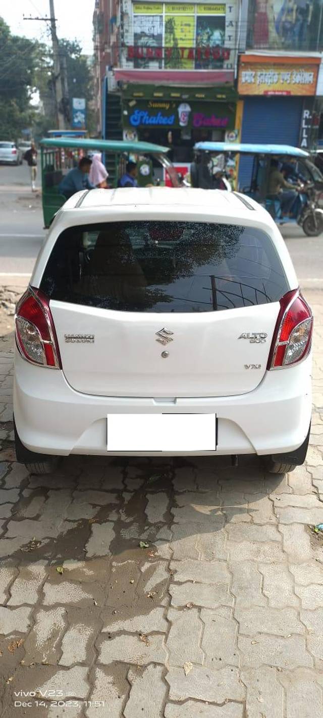https://images10.gaadi.com/usedcar_image/3622363/original/processed_img2891760__used_car_2891760_1702537418.jpg?imwidth=6401
