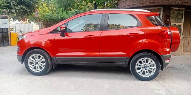 https://images10.gaadi.com/usedcar_image/3622422/original/08__VCC_IMG_1696762652672_1801252_95_1696763067.jpg?imwidth=6401
