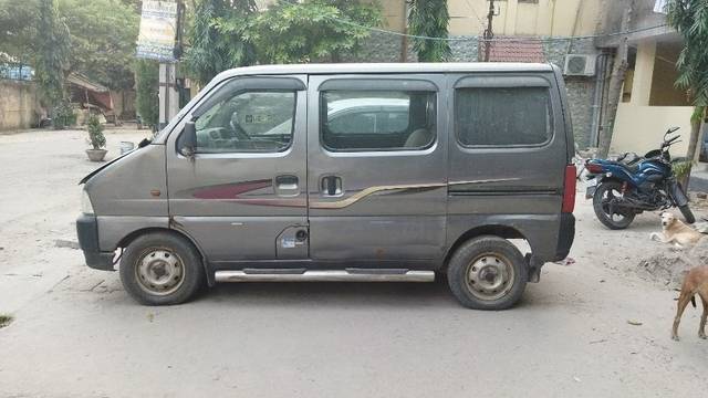 https://images10.gaadi.com/usedcar_image/3622433/original/08__VCC_IMG_1696766474134_1801282_95_1696767250.jpg?imwidth=6401
