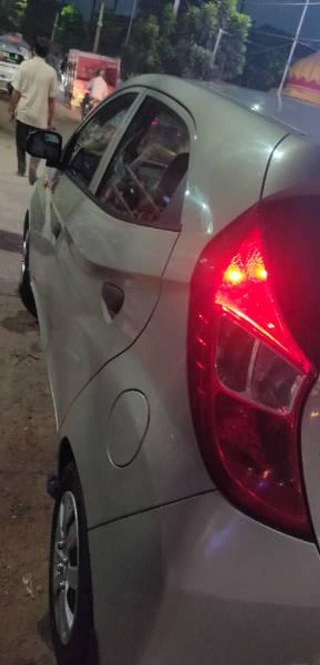 https://images10.gaadi.com/usedcar_image/3622508/original/processed_0acb9080-c386-4a3d-8974-2192eb279791.jpg?imwidth=6401