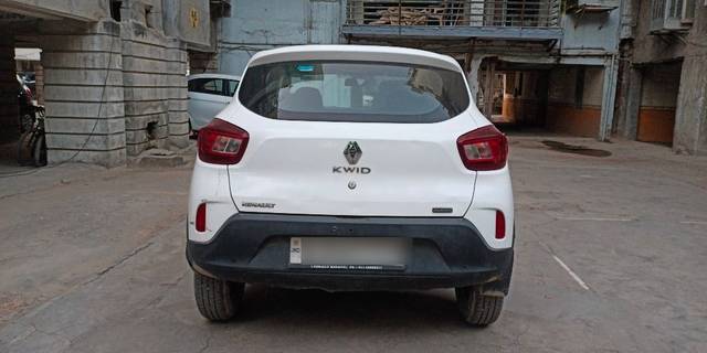 https://images10.gaadi.com/usedcar_image/3622524/original/08__VCC_1801295_96_1696770816.jpg?imwidth=6402