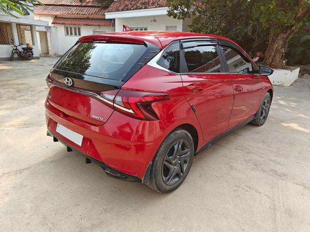 https://images10.gaadi.com/usedcar_image/3622560/original/processed_img2891855__usedcar_180630a1_fa2f_4ed2_b36a_46390844ec52_56971697379038_1697379068.jpeg?imwidth=6402