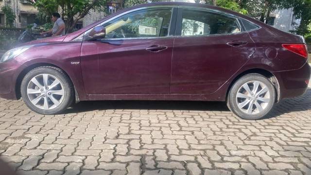 https://images10.gaadi.com/usedcar_image/3622585/original/processed_e7ec01e2-cb37-4297-9610-39f6b233c158.jpg?imwidth=6402