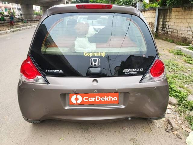 https://images10.gaadi.com/usedcar_image/3622596/original/processed_26e7901e-a5a8-4ffc-95fe-c623db44cc57.jpeg?imwidth=6402