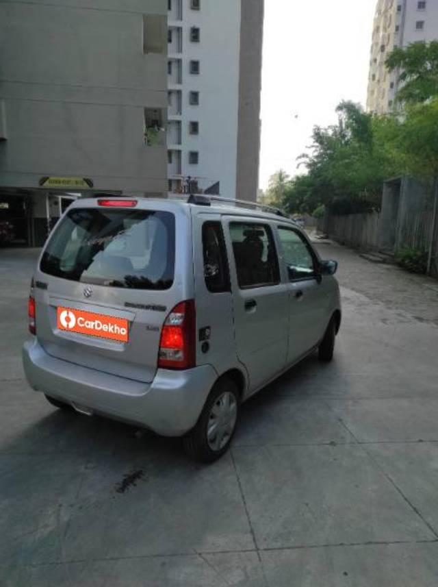 https://images10.gaadi.com/usedcar_image/3622740/original/processed_3dbd6e34-f0c3-405e-af05-18eb9a49c7c2.jpeg?imwidth=6401