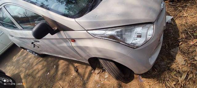 https://images10.gaadi.com/usedcar_image/3622884/original/processed_2f874541-e215-4462-89fb-464588a81496.jpeg?imwidth=6401