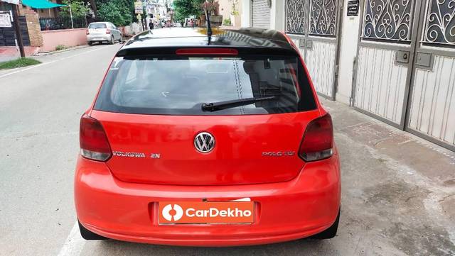 https://images10.gaadi.com/usedcar_image/3622907/original/processed_3cb0eb6a-15ce-47cf-8450-a64a86f88304.jpg?imwidth=6401