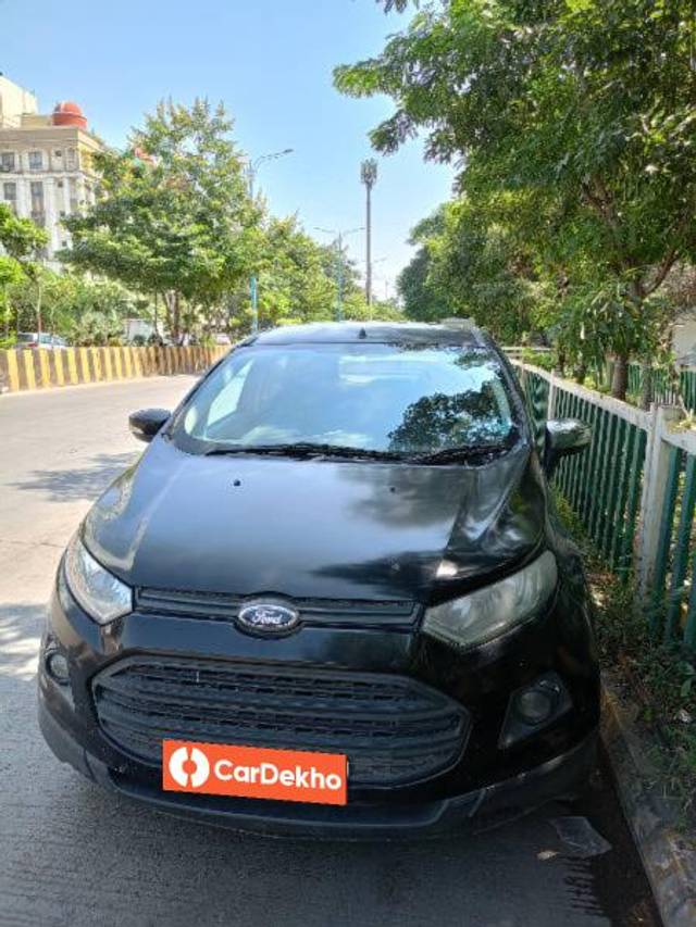 https://images10.gaadi.com/usedcar_image/3623078/original/processed_7bb166f3-1128-4cde-8df4-a9630b624b6b.jpg?imwidth=6401