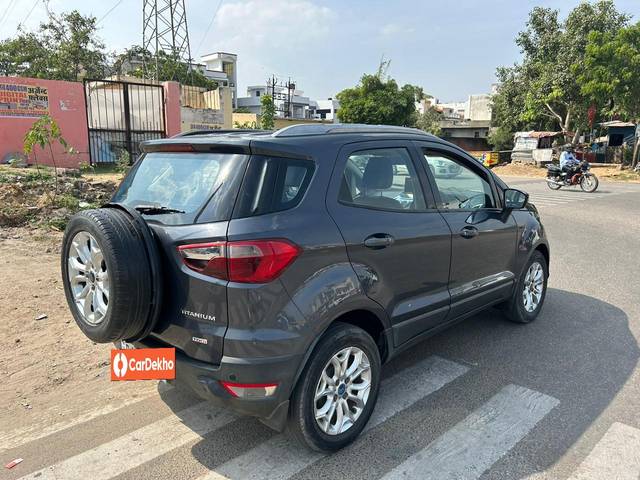 https://images10.gaadi.com/usedcar_image/3623147/original/processed_img2891951__used_car_2891951_1697434859.jpg?imwidth=6401